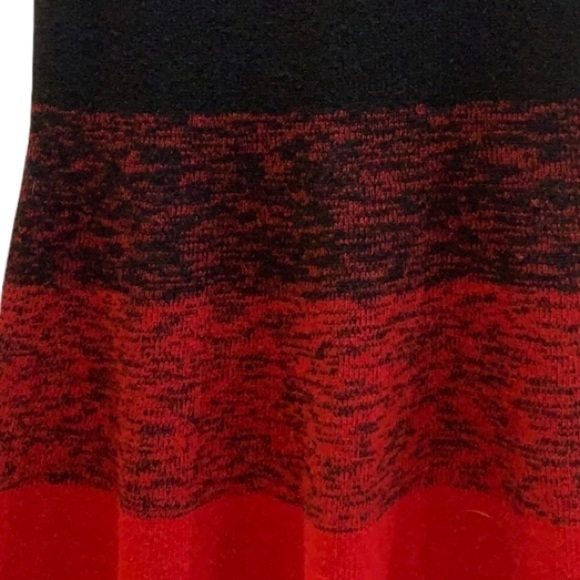 ROJA by Ann Tobias Vintage Black/Red Wool Trumpet Skirt Sz Small - Picture 6 of 6